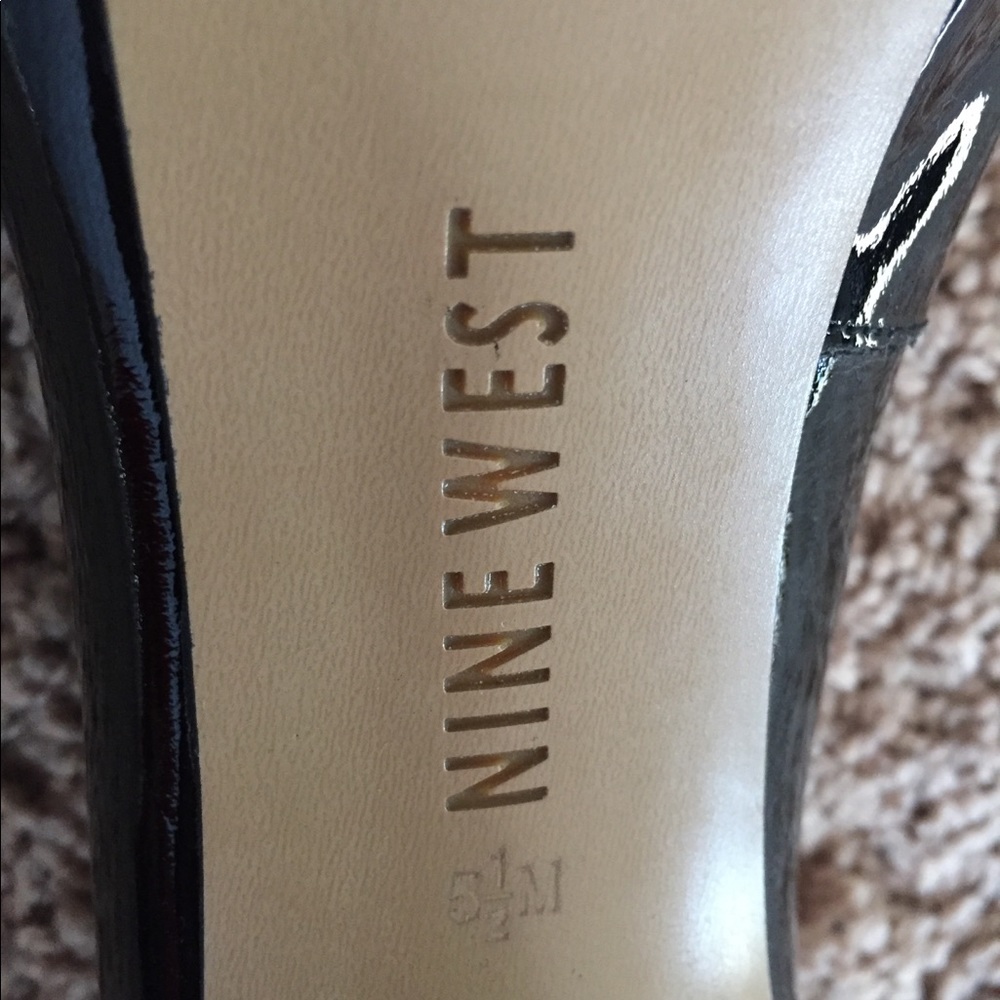 Nine West open toe shoes - Picture 7 of 8